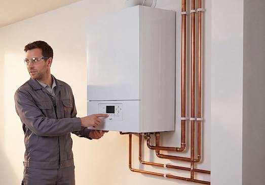 Klaus Weber, Heizung, Sanitär, Badsanierung, HSK, Klimatechnik, Wohnraumlüftung, Lüftungstechnik, Wärmepumpe, Gasbrennwertheizung, Pelletheizung, Haustechnik, Gas- und Wasserinstallateur, Heizungsbauer, Anlagenmechaniker für Sanitär, Heizung und Klima, Oldenburg